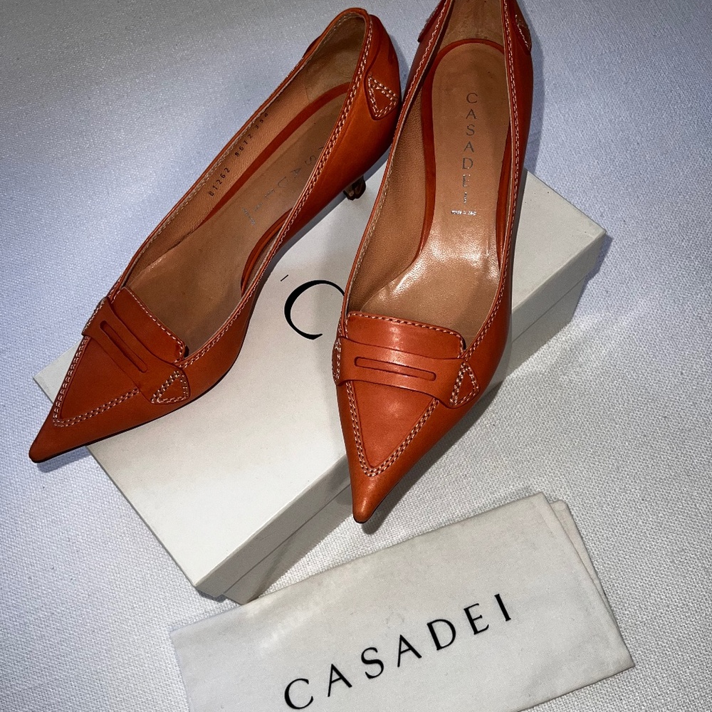 Casadei Orange Leather Kitten Heel Pump Size 9.5M